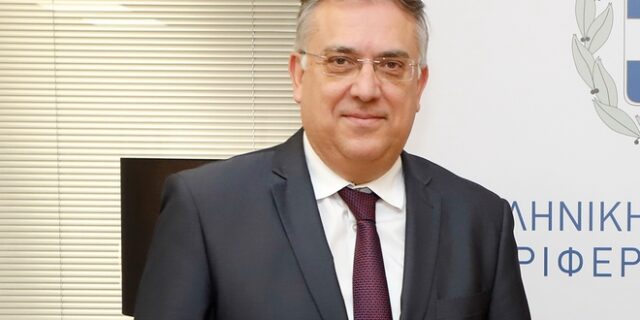 Προειδοποίηση Θεοδωρικάκου ότι δεν θα υπάρξει νέα παράταση στη ρύθμιση για τα αδήλωτα τετραγωνικά