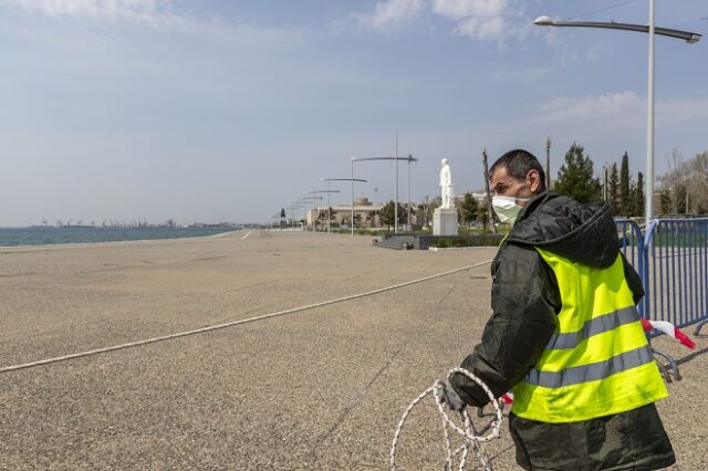 Κορονοϊός: Παρατείνεται η απαγόρευση κυκλοφορίας στην παραλία Θεσσαλονίκης