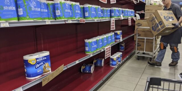 Κορονοϊός: Μπορεί η Ευρώπη να ξεμείνει από χαρτί τουαλέτας;