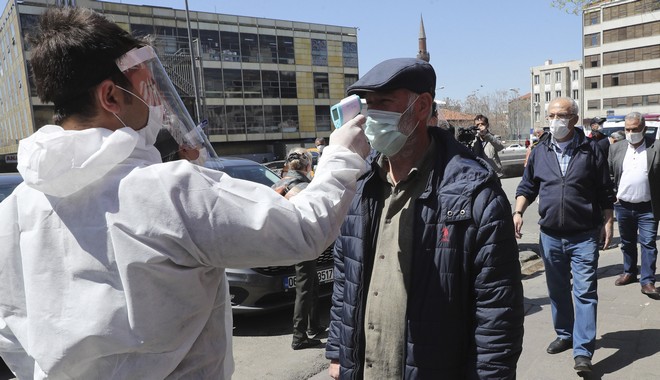 Τουρκία: Εκτός ελέγχου η κατάσταση – Αυξάνεται ο αριθμός των θυμάτων