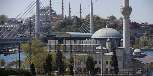 Στην Τουρκία τα σχολεία δεν θ’ ανοίξουν σύντομα