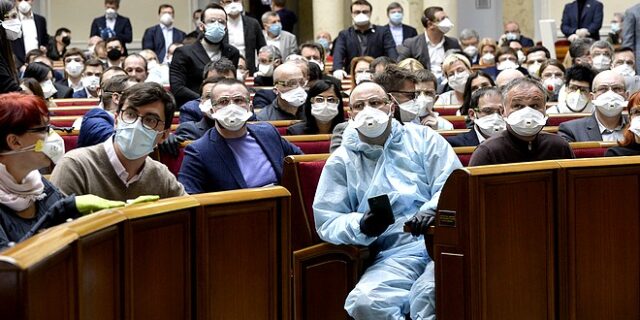 Κορονοϊός: Ανατολική Ευρώπη και Ελλάδα στο καλό σενάριο – Γιατί αντέχουν