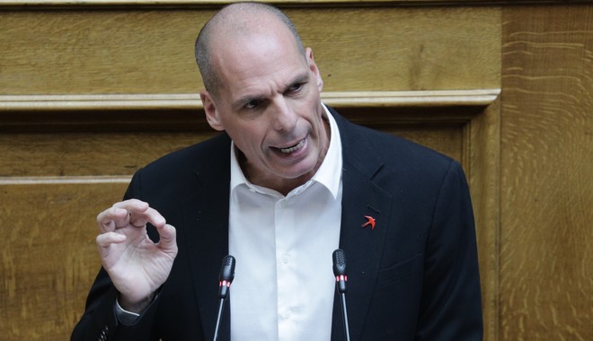 Βαρουφάκης: “Σχέδιο Μετάβασης στη 2η Φάση” για την αντιμετώπιση της πανδημίας