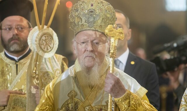 Ο Οικουμενικός Πατριάρχης Βαρθολομαίος συνεχάρη τον Σωτήρη Τσιόδρα