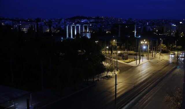 Lockdown: “Κόκκινη” η Αττική- Την Παρασκευή τα νέα  μέτρα