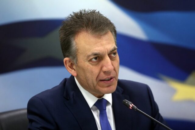 Βρούτσης: Πρόστιμο σε όσους απασχολούν εργαζόμενους ενώ είναι σε αναστολή