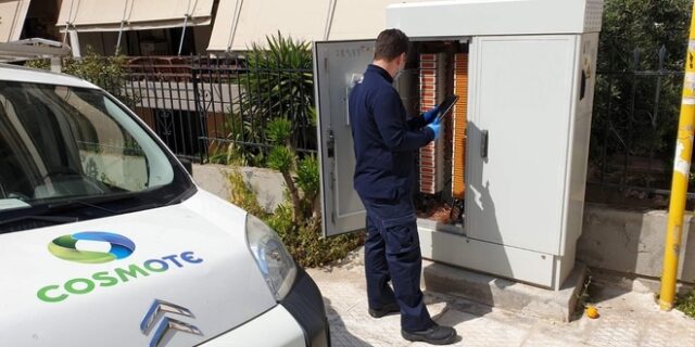 COSMOTE: Τεχνικοί και πελάτες μαζί στη μάχη κατά του κορονοϊού
