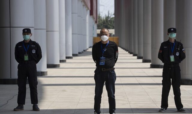 Κορονοϊός στην Κίνα: Παραμένει χαμηλός ο αριθμός των κρουσμάτων