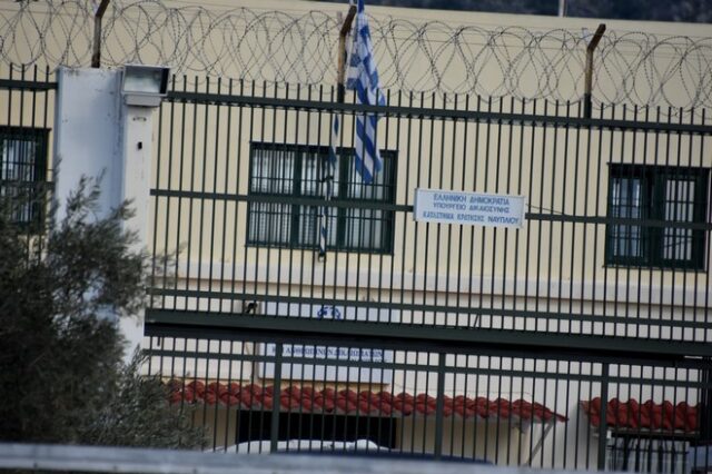 Άγρια συμπλοκή στις φυλακές Νιγρίτας – Τουλάχιστον τέσσερις τραυματίες