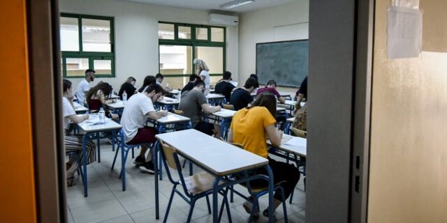 Διδασκαλική Ομοσπονδία: Επικοινωνιακά τεχνάσματα του Υπουργείου Παιδείας για την εξ αποστάσεως εκπαίδευση