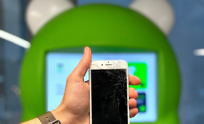 Green Panda: Έφτασαν στην Ελλάδα τα πρώτα ΑΤΜ ανακύκλωσης παλιών smartphones