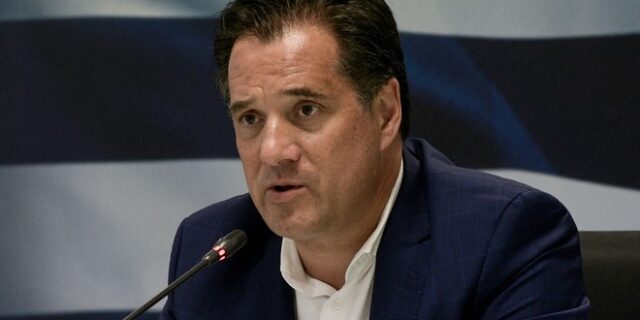 Γεωργιάδης: Έως τις 15 Ιουνίου ανοίγουν οι εσωτερικοί χώροι στην εστίαση