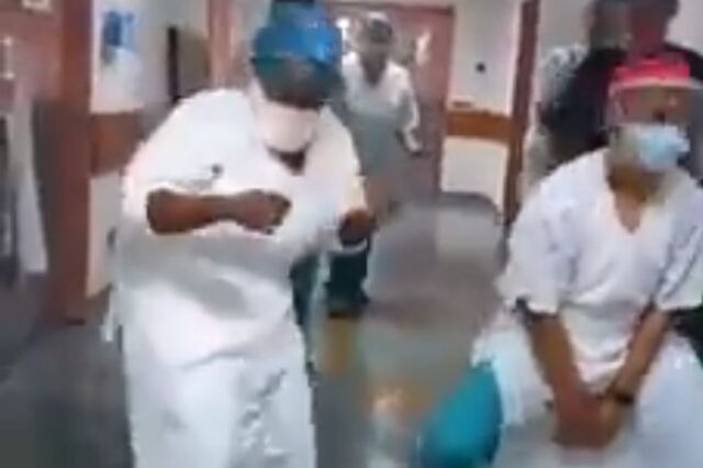Νότια Αφρική: Αυτό το υπέροχο χορευτικό νοσηλευτών πρέπει να το δεις
