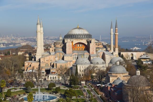 Άλωση Κωνσταντινούπολης: Επέτειος με ανάγνωση Κορανίου στην Αγία Σοφία