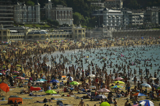 Πορτογαλία: Ανοίγουν στις αρχές Ιουνίου οι παραλίες αλλά με αυστηρά μέτρα