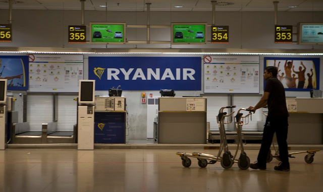 Ryanair – Κορονοϊός: Ποιοι είναι οι νέοι κανόνες στις πτήσεις