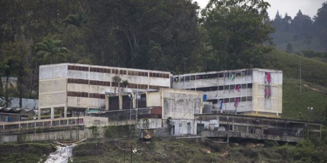 Βενεζουέλα: Τουλάχιστον 46 νεκροί, 60 τραυματίες σε εξέγερση σε φυλακή