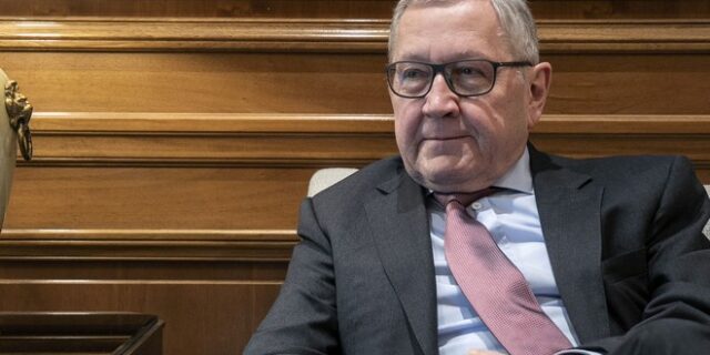 Ρέγκλινγκ: ”Καλωσορίζω τη γαλλογερμανική πρόταση για το ταμείο ανάκαμψης”