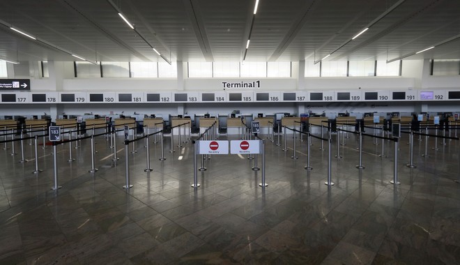 Αυστρία: Τεστ κορονοϊού στο αεροδρόμιο της Βιέννης για όσους εισέρχονται στη χώρα