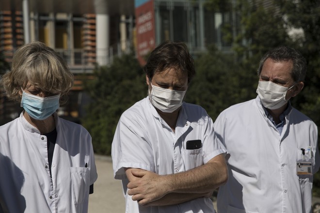 Γαλλία: Ασθενείς με ήπια μορφή του κορονοϊού ανέπτυξαν αντισώματα