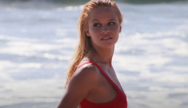 Baywatch πάλι στο MEGA: 10 λόγοι που θα σε κάνουν να το ξαναδείς