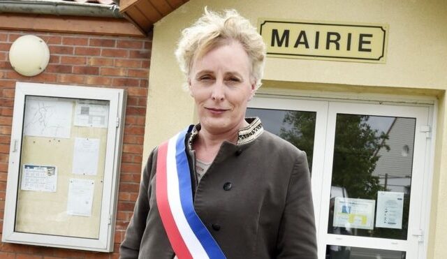 Marie Cau: H πρώτη τρανς δήμαρχος της Γαλλίας