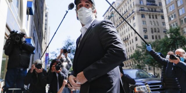 Αποφυλακίστηκε υπό τον φόβο κορονοϊού ο πρώην δικηγόρος του Τραμπ