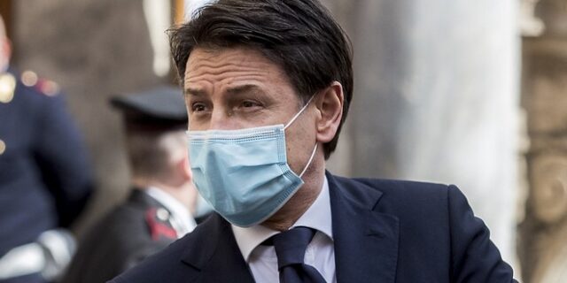 Κόντε: “Ρίχνουμε μια γέφυρα για να περιορίσουμε τις συνέπειες της κρίσης”