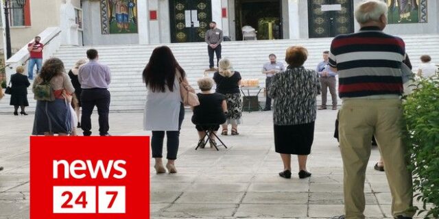 Άνοιξαν οι εκκλησίες: Mε αυστηρά μέτρα προστασίας οι λειτουργίες