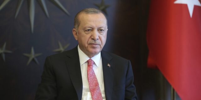 Στριμωγμένος ο Ερντογάν – “Αχίλλειος πτέρνα” του η οικονομία