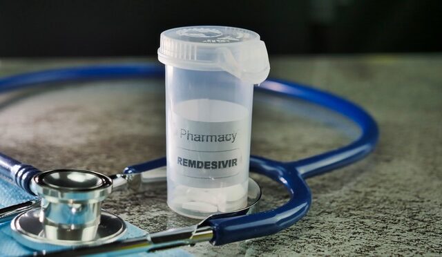 Ρεμδεσιβίρη: Εγκρίθηκε στις ΗΠΑ η χρήση του φαρμάκου κατά του κορονοϊού