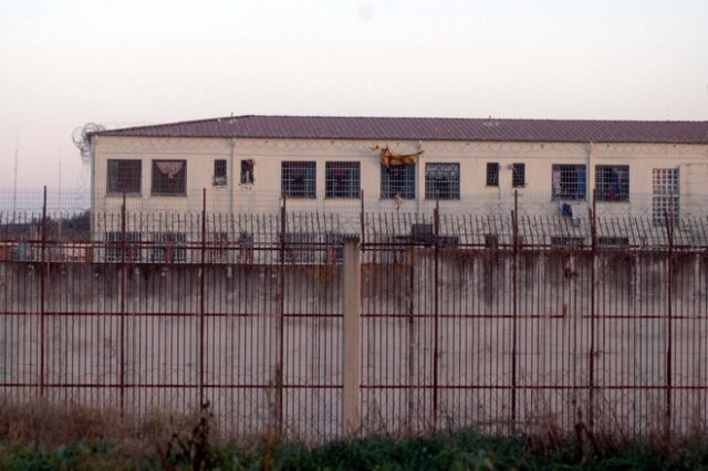 Φυλακές Λάρισας: Κρατούμενος μαχαίρωσε και σκότωσε συγκρατούμενό του