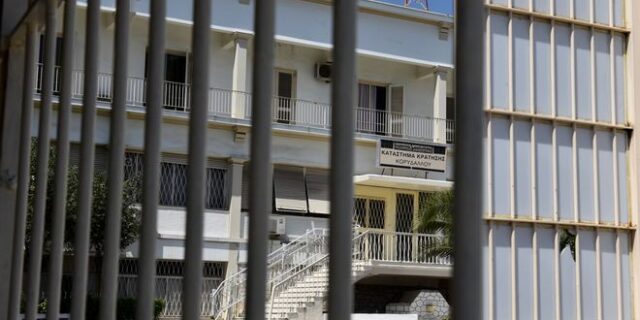 Πανελλήνιες 2020: Κρατούμενοι στις φυλακές πέρασαν και σπουδάζουν στα ΑΕΙ