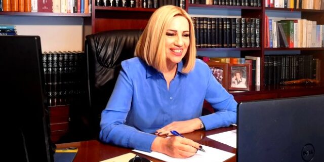 Γεννηματά: “Θα είμαι το Σάββατο στη Marfin. Να δεσμευτούμε ότι θα εξιχνιαστεί το έγκλημα”