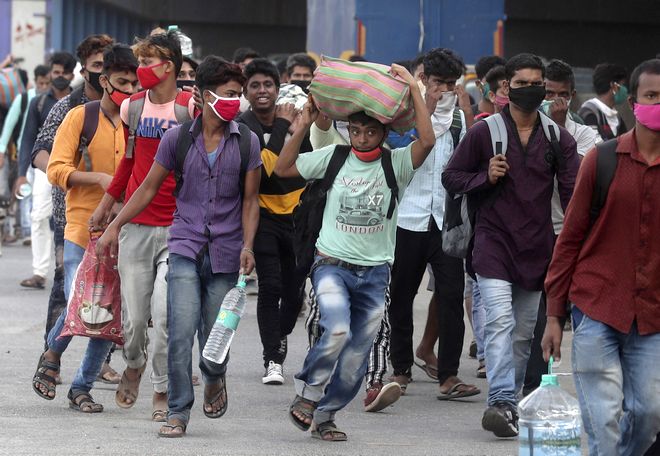Ινδία: Φρικτό τροχαίο με 24 νεκρούς