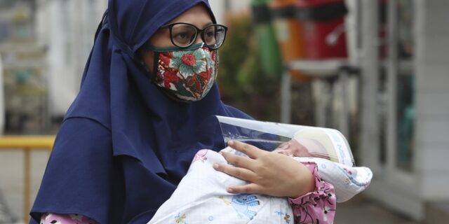 Ινδονησία: Η καραντίνα φέρνει baby boom – Περιμένουν πάνω 400 χιλιάδες γεννήσεις