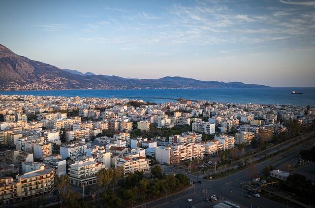 Καιρός: Δύο πόλεις και ο “στρατηγός άνεμος”