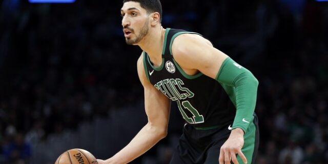 Καντέρ: “Συλλαμβάνουν ρεπόρτερ και ο δολοφόνος του Φλόιντ κυκλοφορεί ελεύθερος”