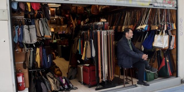 Άρση μέτρων: Ποια καταστήματα ανοίγουν τη Δευτέρα – Τα ωράρια και οι κανόνες λειτουργίας