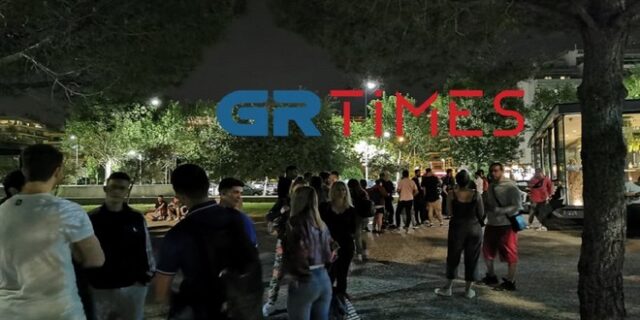Θεσσαλονίκη: Ουρές για ένα κοκτέιλ στη Νέα Παραλία