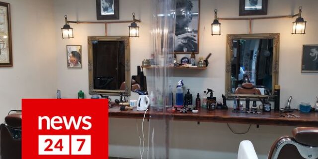 Μπήκαμε σε κομμωτήριο την πρώτη μέρα λειτουργίας –  Μάσκες, αντισηπτικά και ατμοκαθαριστές