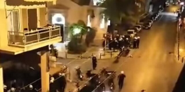 Μαρτυρίες από την Κυψέλη: “Ο φίλος μου κατέβηκε να δει τι συμβαίνει και τον συνέλαβαν – Του έχουν σπάσει 3 δόντια”