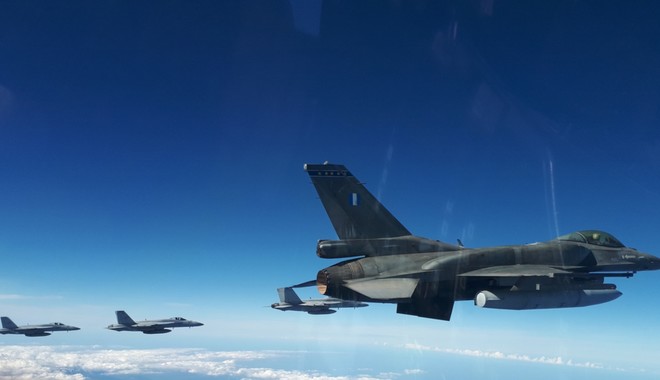 Αμερικανικά μαχητικά αεροσκάφη αναχαίτισαν τέσσερα ρωσικά βομβαρδιστικά κοντά στην Αλάσκα