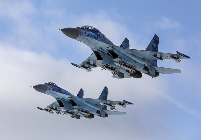 Ρωσικά μαχητικά αναχαίτισαν αμερικανικά βομβαρδιστικά στη Μαύρη Θάλασσα