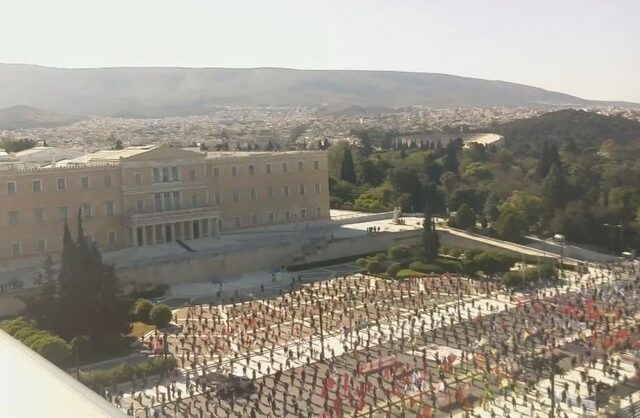 Τα θανάσιμα αμαρτήματα του ΠΑΜΕ στο Σύνταγμα