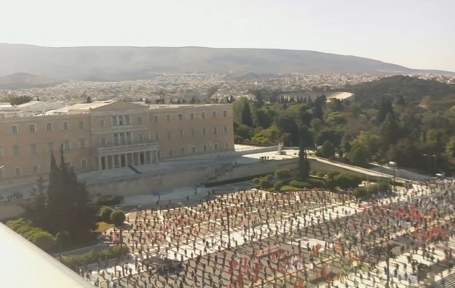 Τα θανάσιμα αμαρτήματα του ΠΑΜΕ στο Σύνταγμα