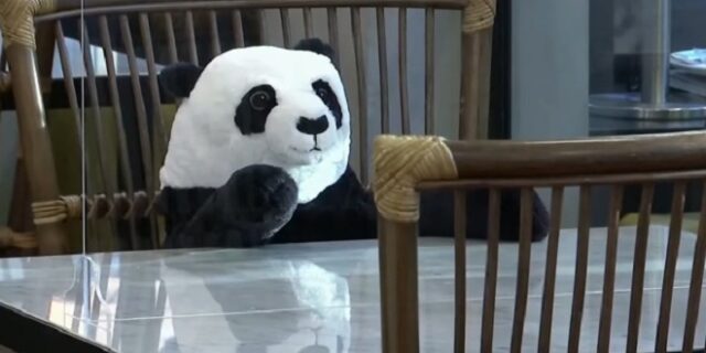 Κορονοϊός: 8 ευφάνταστοι τρόποι που ενθαρρύνουν το social distancing