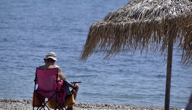 Οργανωμένες παραλίες: Στην ξαπλώστρα με αποστάσεις – Τι απαγορεύεται