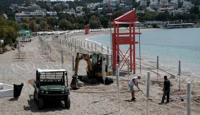 Οργανωμένες παραλίες: Εντατικές οι προετοιμασίες ενόψει ανοίγματος