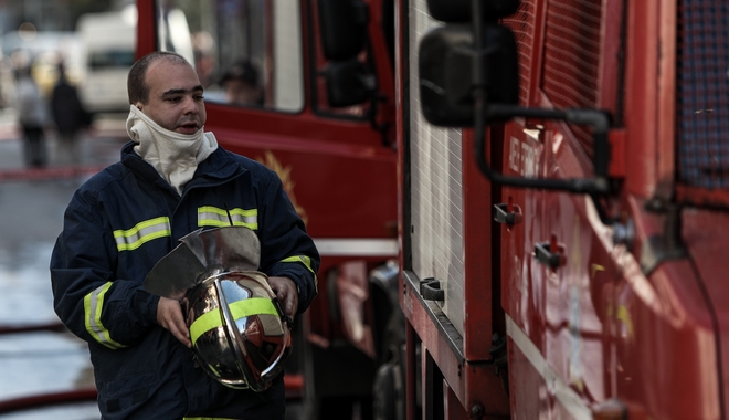 Πλημμύρισε η Θεσσαλονίκη – 50 κλήσεις για άντληση υδάτων